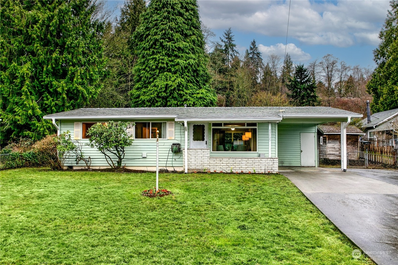 11435 8th Ave S Burien, WA 98168 - Burien, WA
